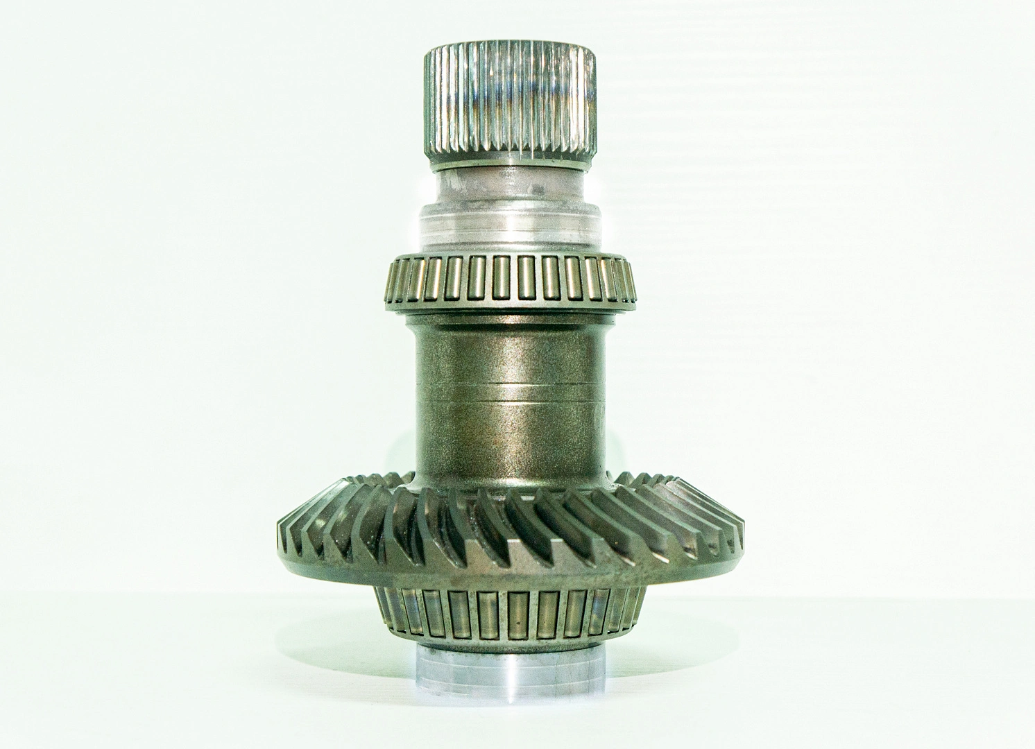 A6MF1/2/3 ix35 2.0L Вал раздаточной коробки 0