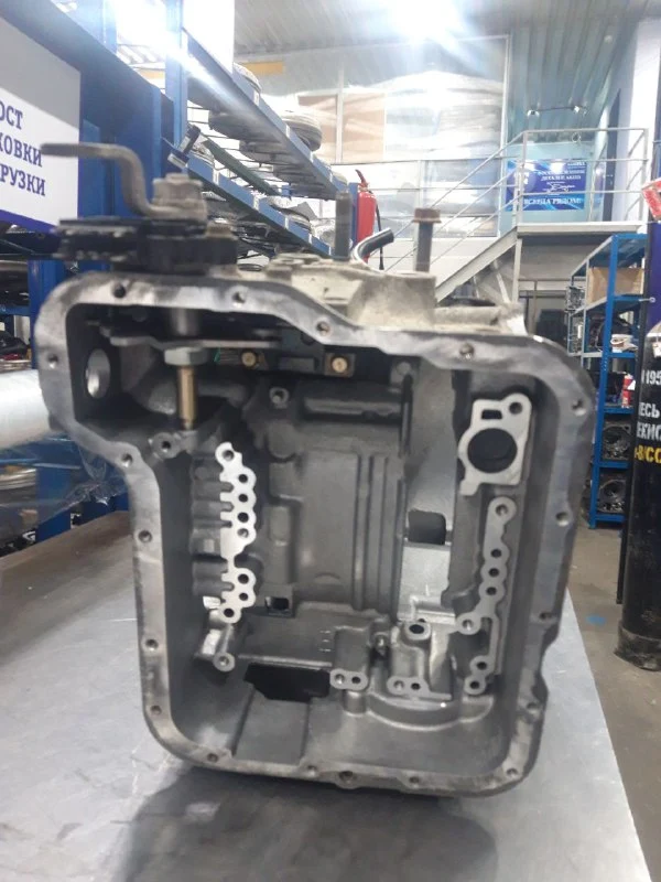Корпус Mazda MPV 4