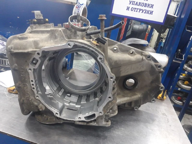 Корпус Mazda MPV 1