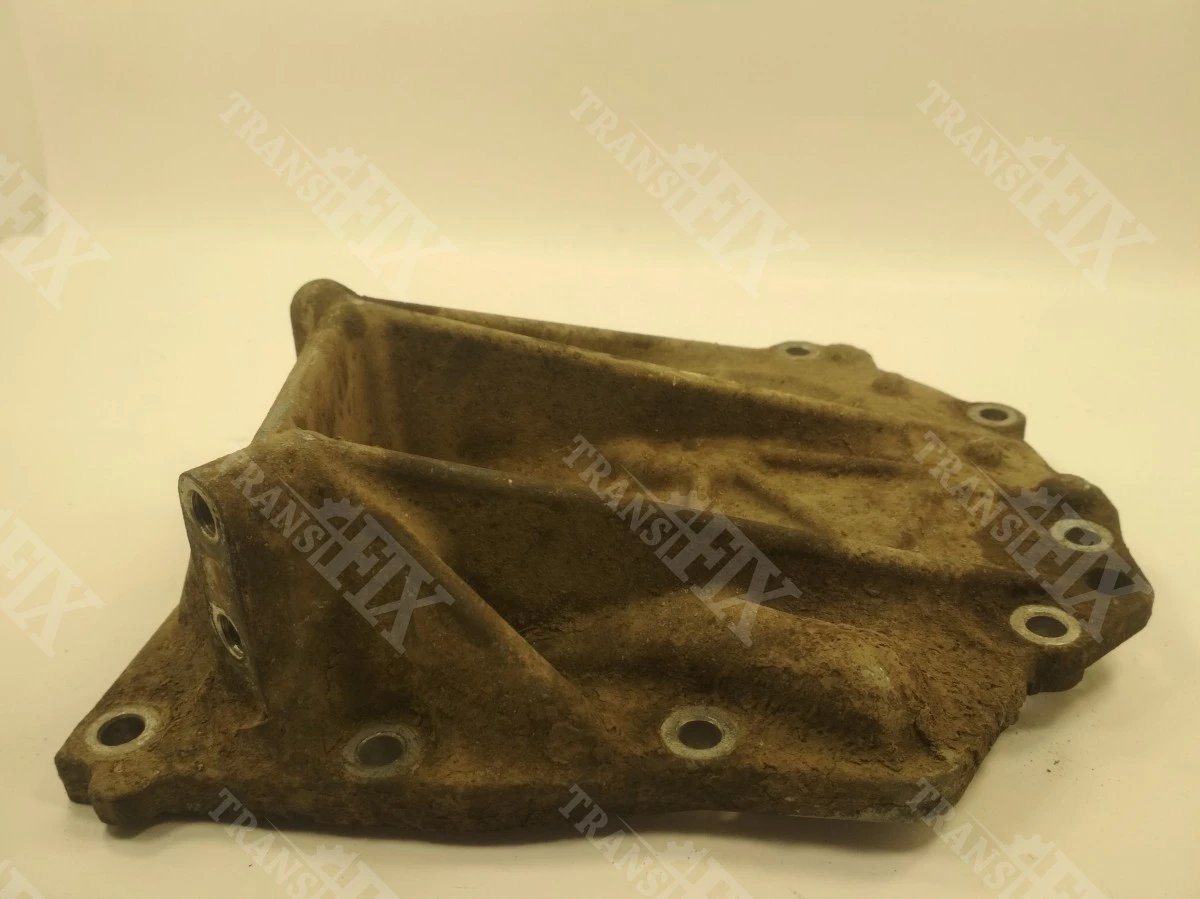 U140 LEXUS RX300 Задняя крышка (759) 5